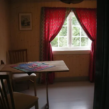 Holiday home Staurheim Gard